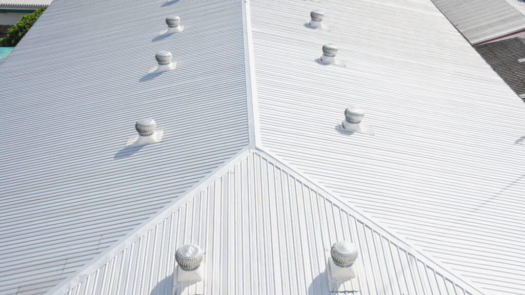 Commercial Roofing Contractor Pontiac Ann Arbor Michigan Metal