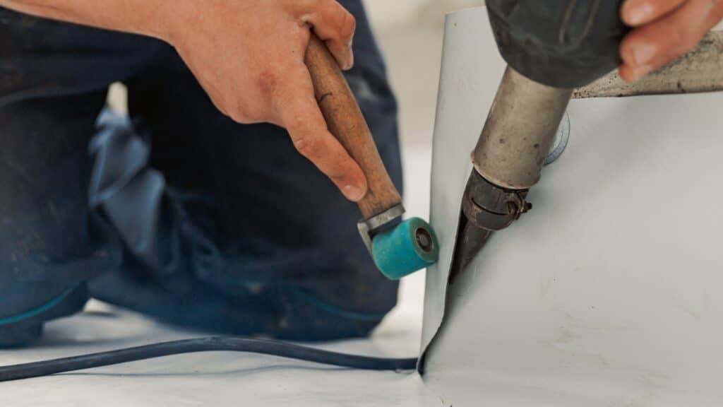 How to Choose the Right Commercial Roofing Material PRSE