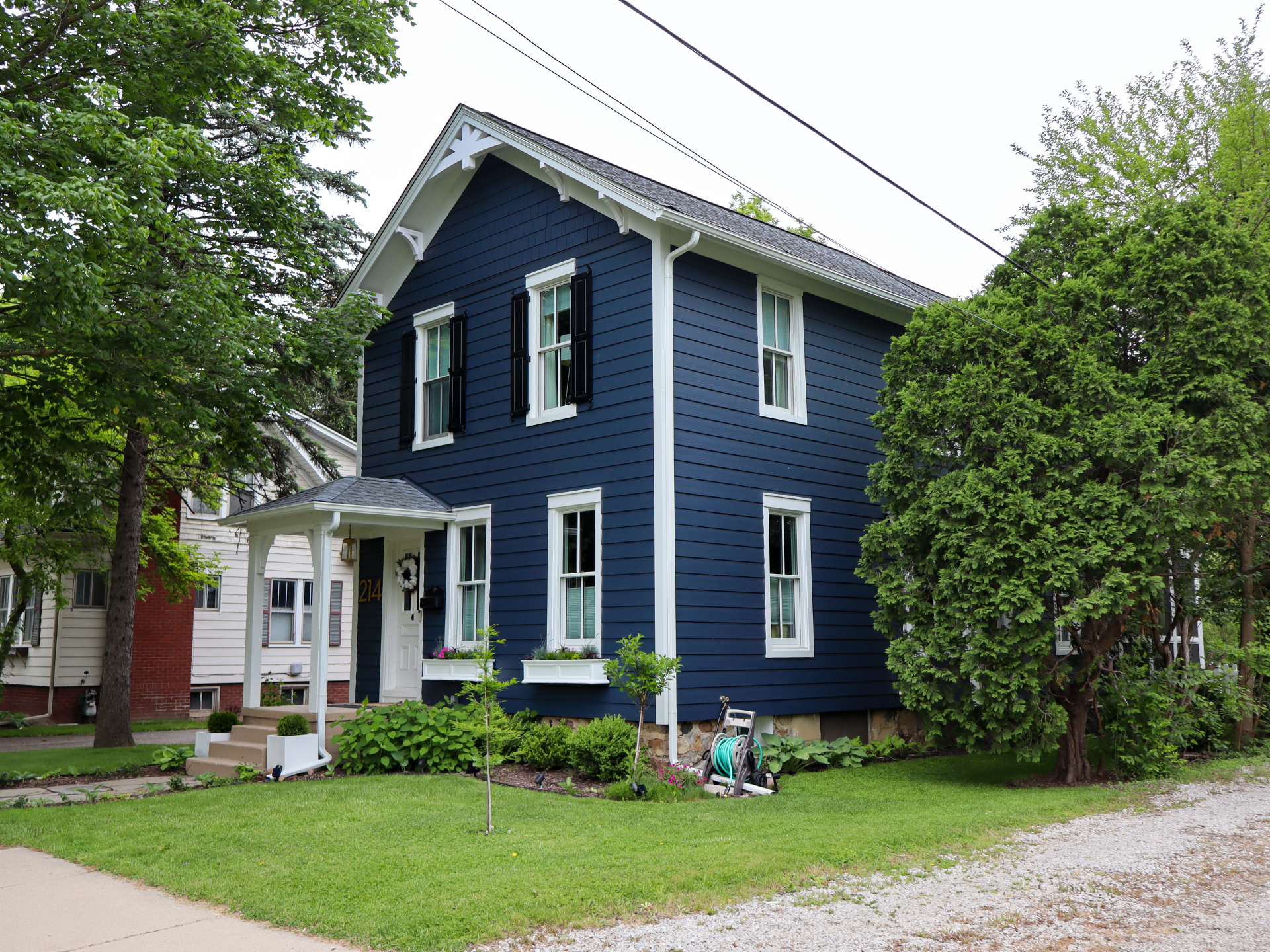 Modern siding and exterior upgrade by Performance Roofing and Siding