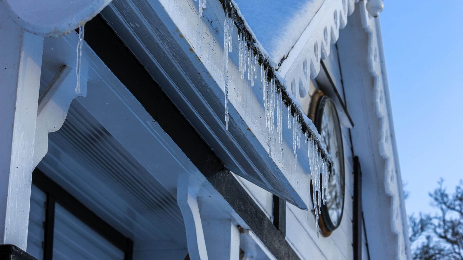 Winter-Gutter-Cold-Weather-PRSE-MI