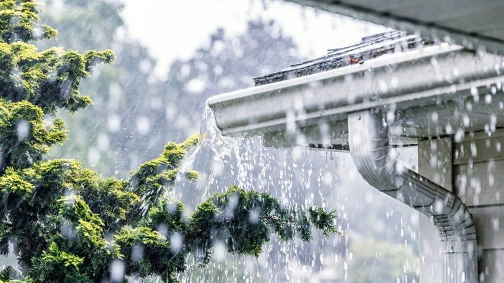 rain gutter michigan